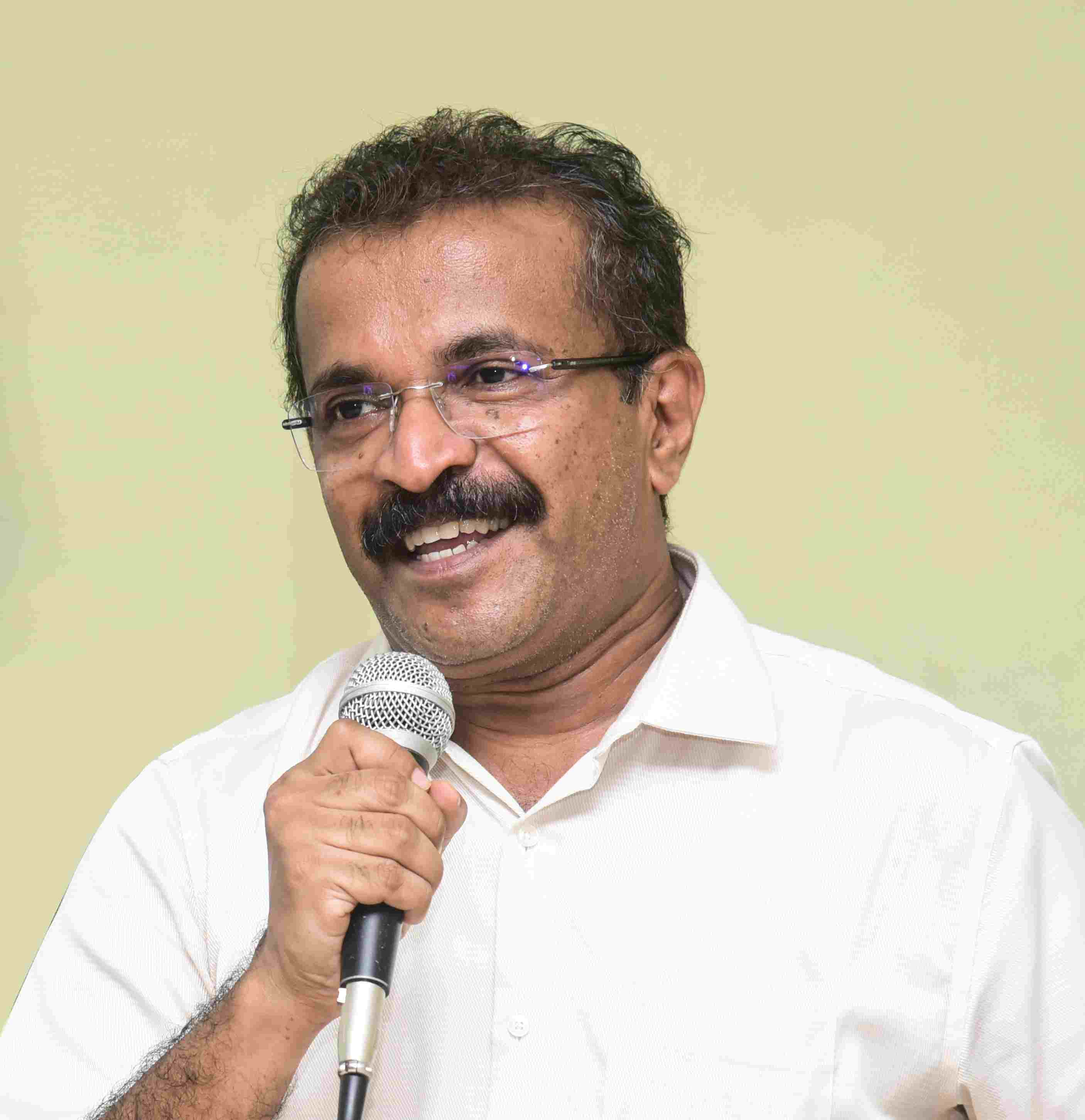 Harikrishnan 